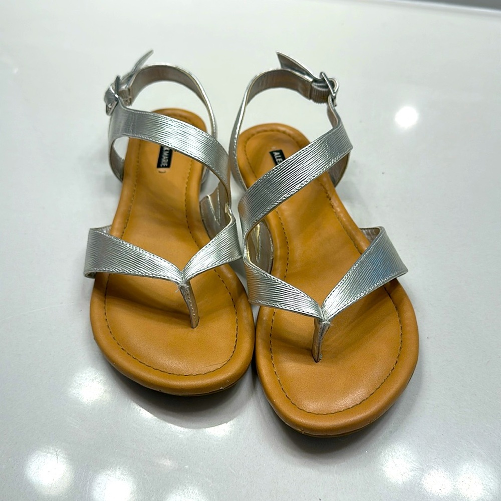 Silver size 7 1/2 sandals